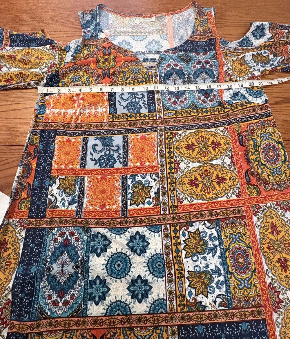 Avenue Cold Shoulder Tunic Top 3/4 Sleeve Patchwork Boho Stretch Knit  Size 16
